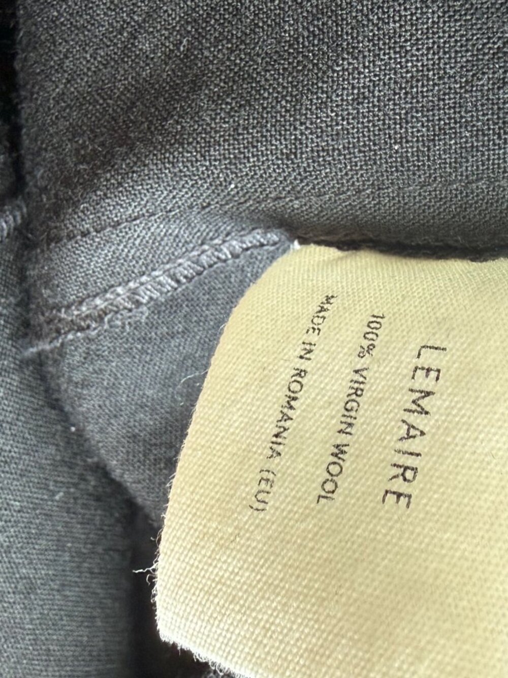 LEMAIRE Black Wool-Crepe Flared Skirt – FR 38 (waist 27”) - Picture 11 of 11